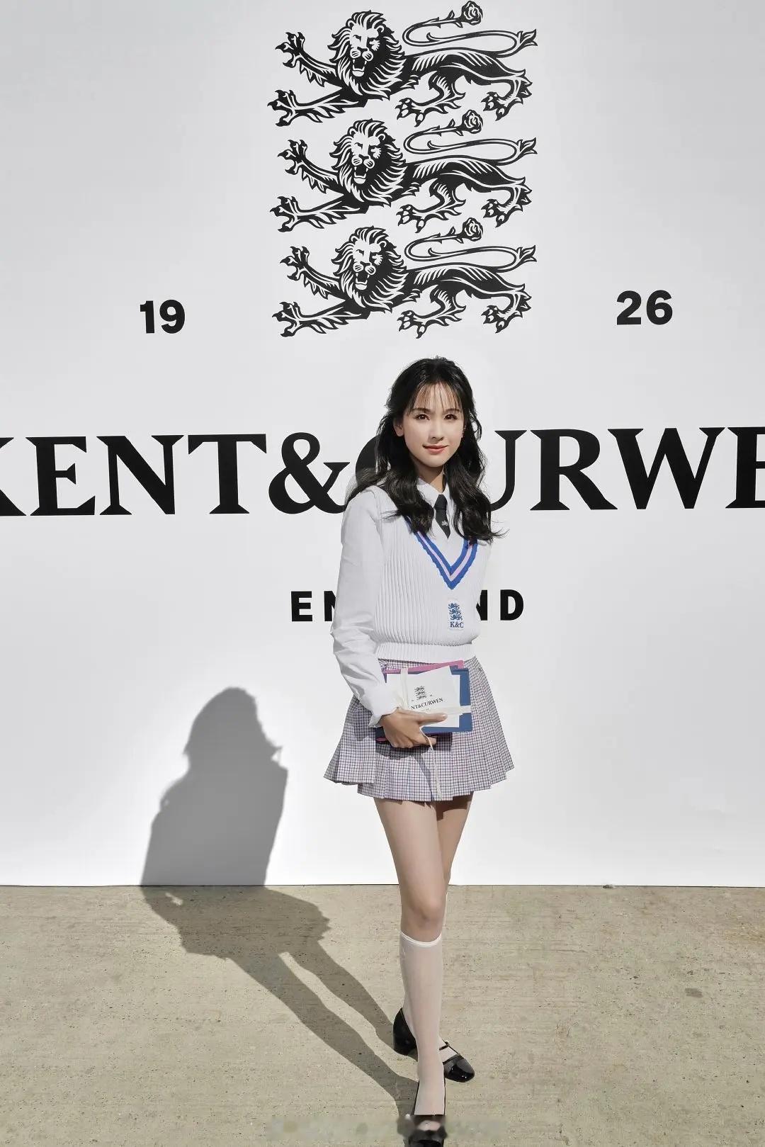 陈都灵现在脸肿肿的 怀念初恋脸 ​​​