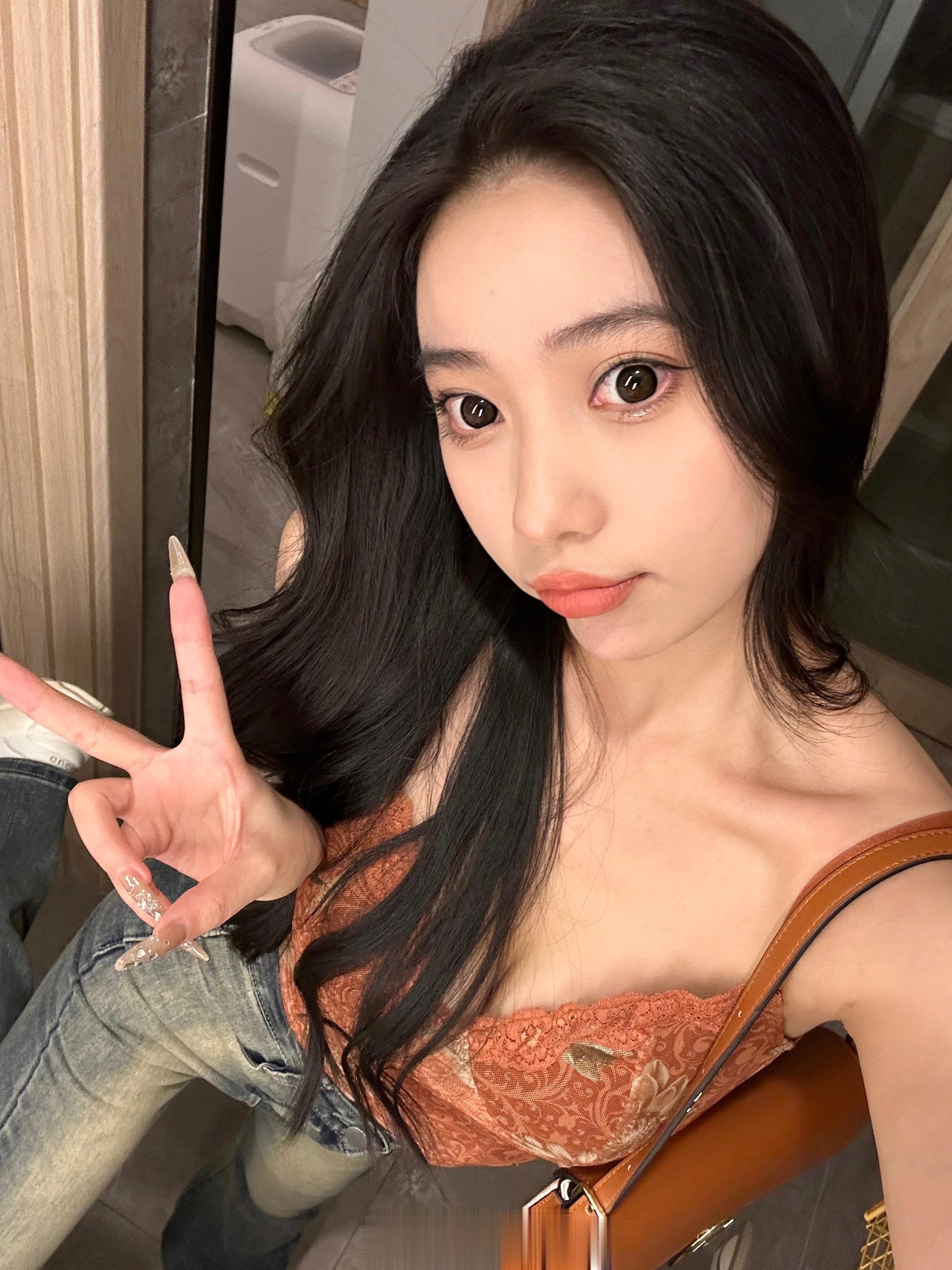 要长相有搞笑 要身材有搞笑 完美女人  ​​​