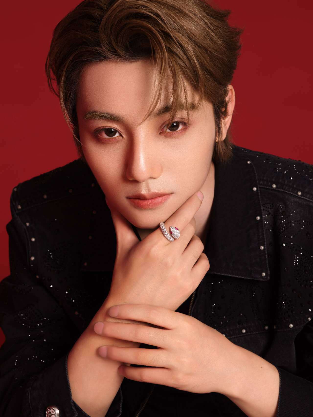 李振宁全新大片演绎APM💎冬季新品，all black亮片钉珠套装搭配蛇形闪钻