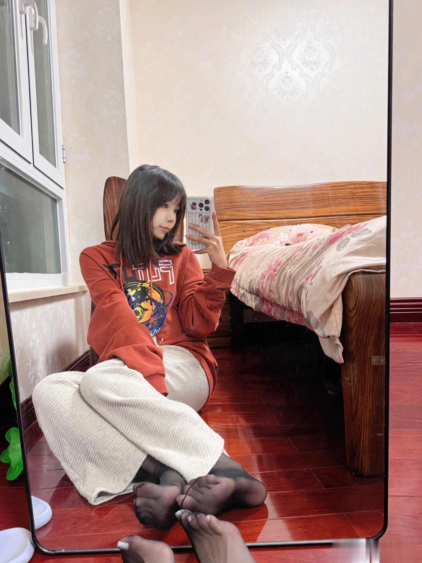 裤丝一片 ​​​