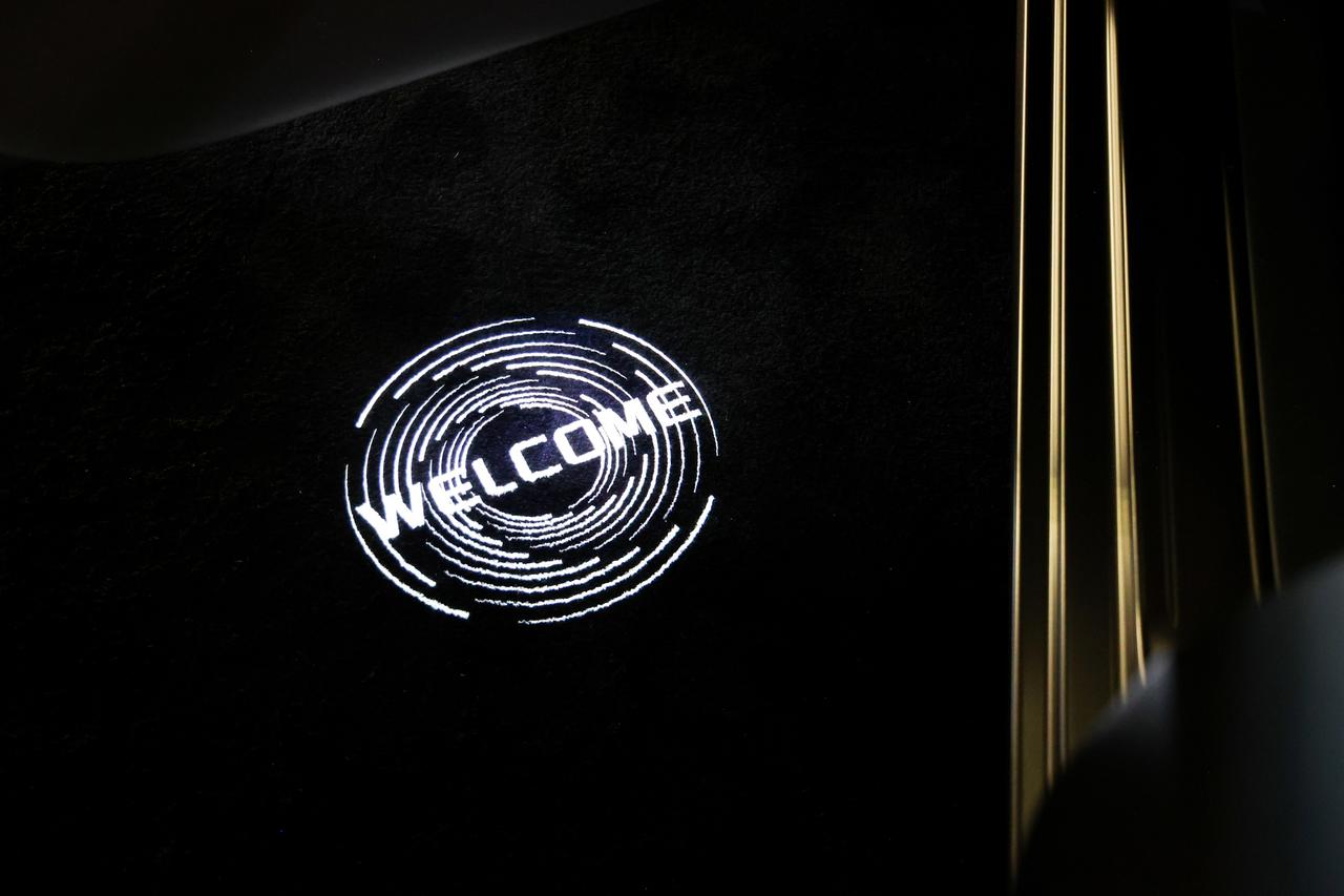 不再羡慕电车，天籁·鸿蒙座舱够智能了
相信很多人都很羡慕电车的那种高智能化，确实