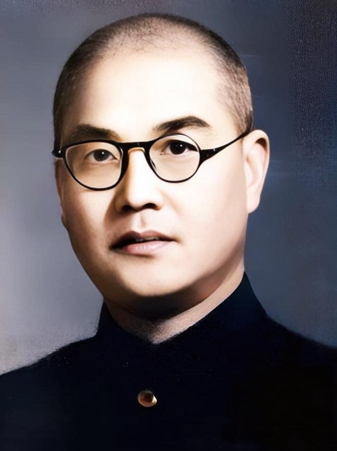 张荫梧绝对是个奇葩，他和北京军统站长徐宗尧两人在北京解放初命运差别,充分体现出在