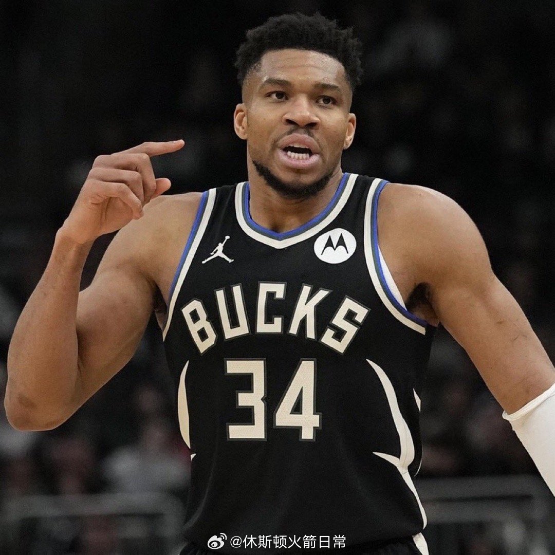 Chris Mannix：火箭预计将在今年休赛期全力追求字母哥。休斯顿火箭NBA