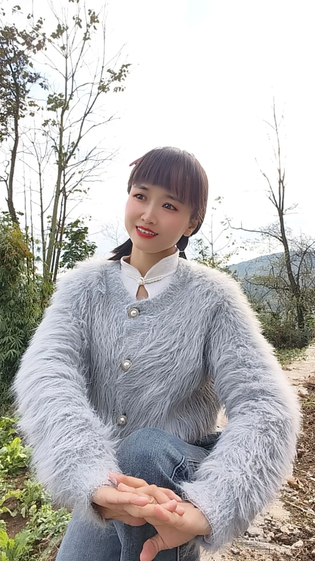 来自贵州茅台的，本就不是富家女，何来吃不了苦这么一说。