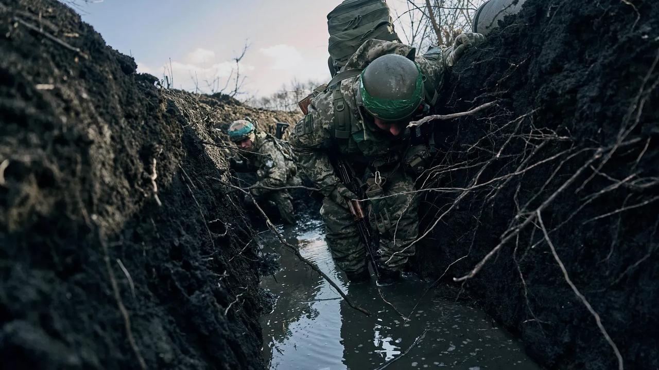 乌军把波兰雇佣兵揍了。

列宁格勒团一名呼号为“混凝土”的高级教官13日表示，乌