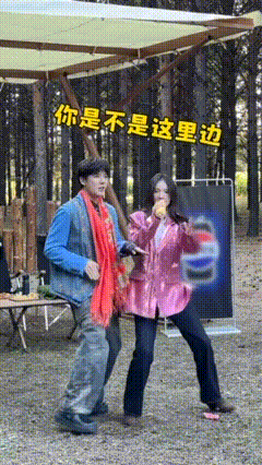金晨问王安宇是不是出发团鞋最厚的 刚给没看的闺蜜发这段，她秒回“笑到打鸣”！俩人