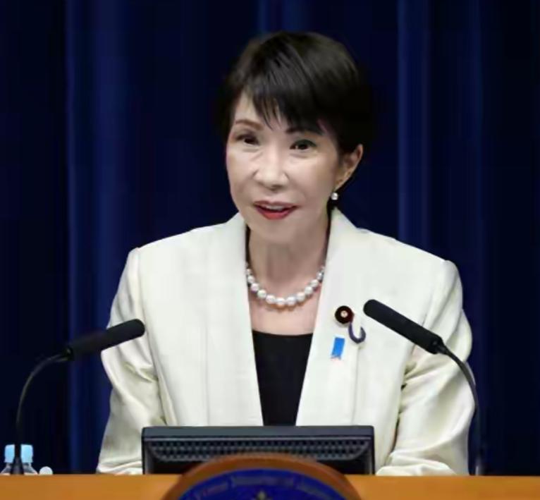 8月16日，日本多家主流媒体集中刊发社论，集体对日本政坛的现状发出警示，这也是今
