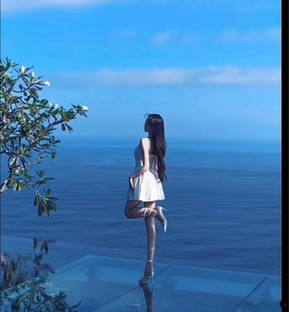 叶珂怎么一条腿长一条腿短 ​​​