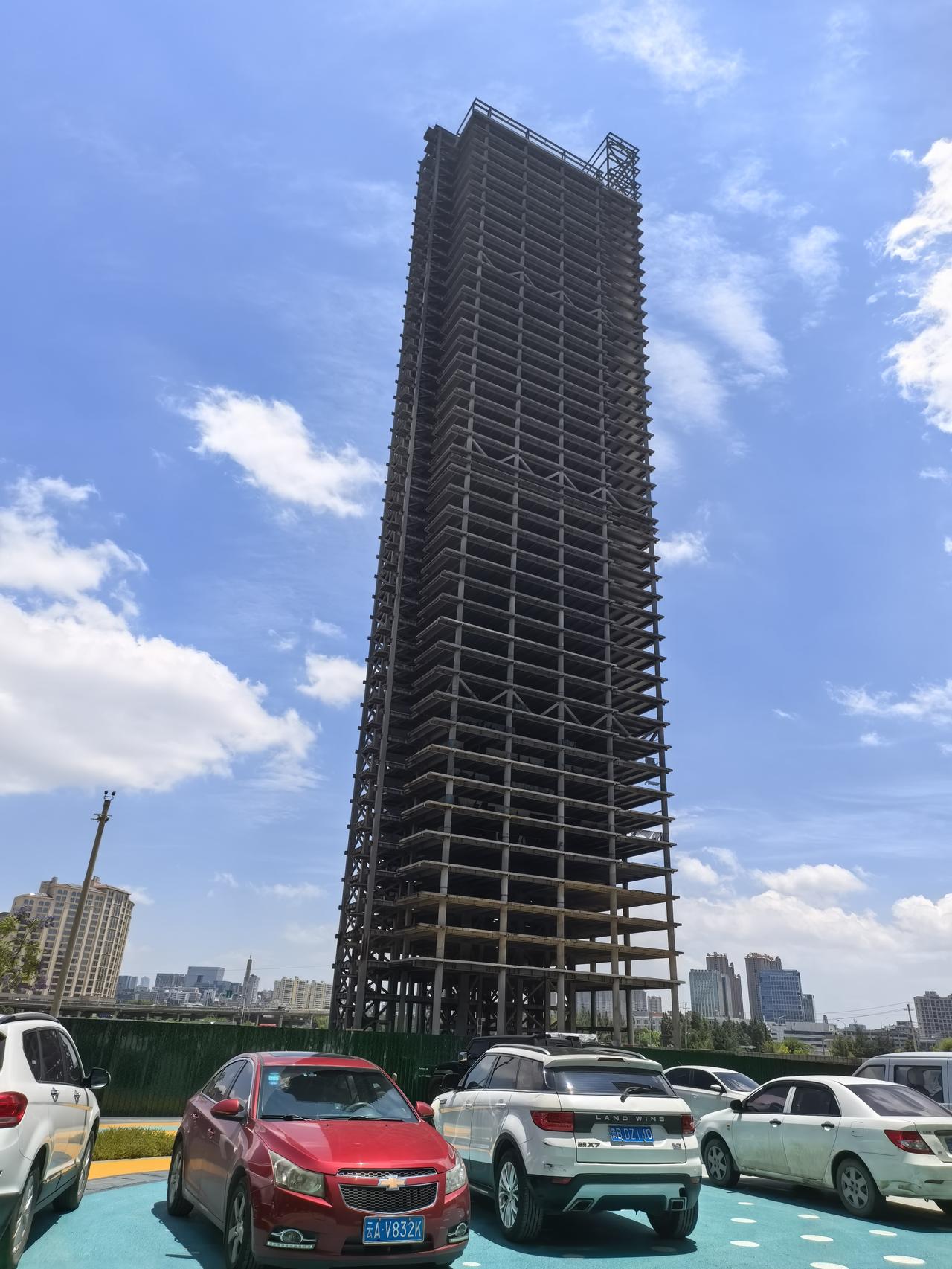 为什么昆明发展速度不够快昆明发展不快始终是人.的原因，性格决定命运，性格决定未来
