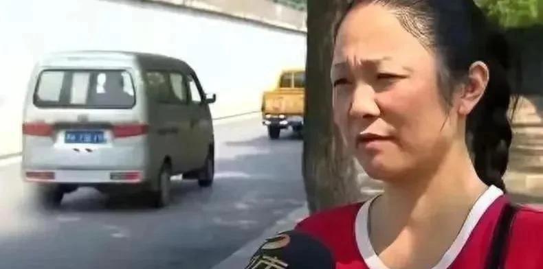 美国读高中花110万？女孩母亲痛苦求助，前夫无力承担
这位中国女孩在美国读高中花