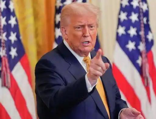 特朗普再次让世界惊掉下巴！

从来没有见过如此厚颜无耻之人，这哪是一国总统，分明