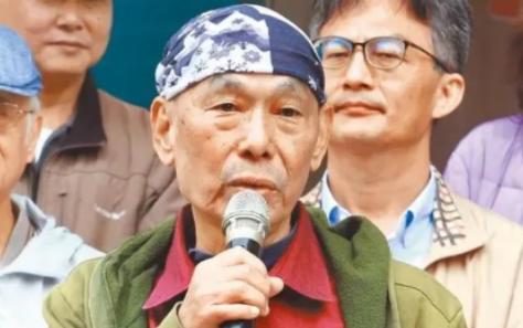 如果不及时快速的解决台湾，有可能出现无法挽回的局面！
 
海峡两岸的分隔已逾七十