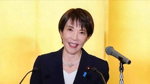 高市内阁改组翻车：新大臣半月即爆丑闻，民调跌至上任以来最低