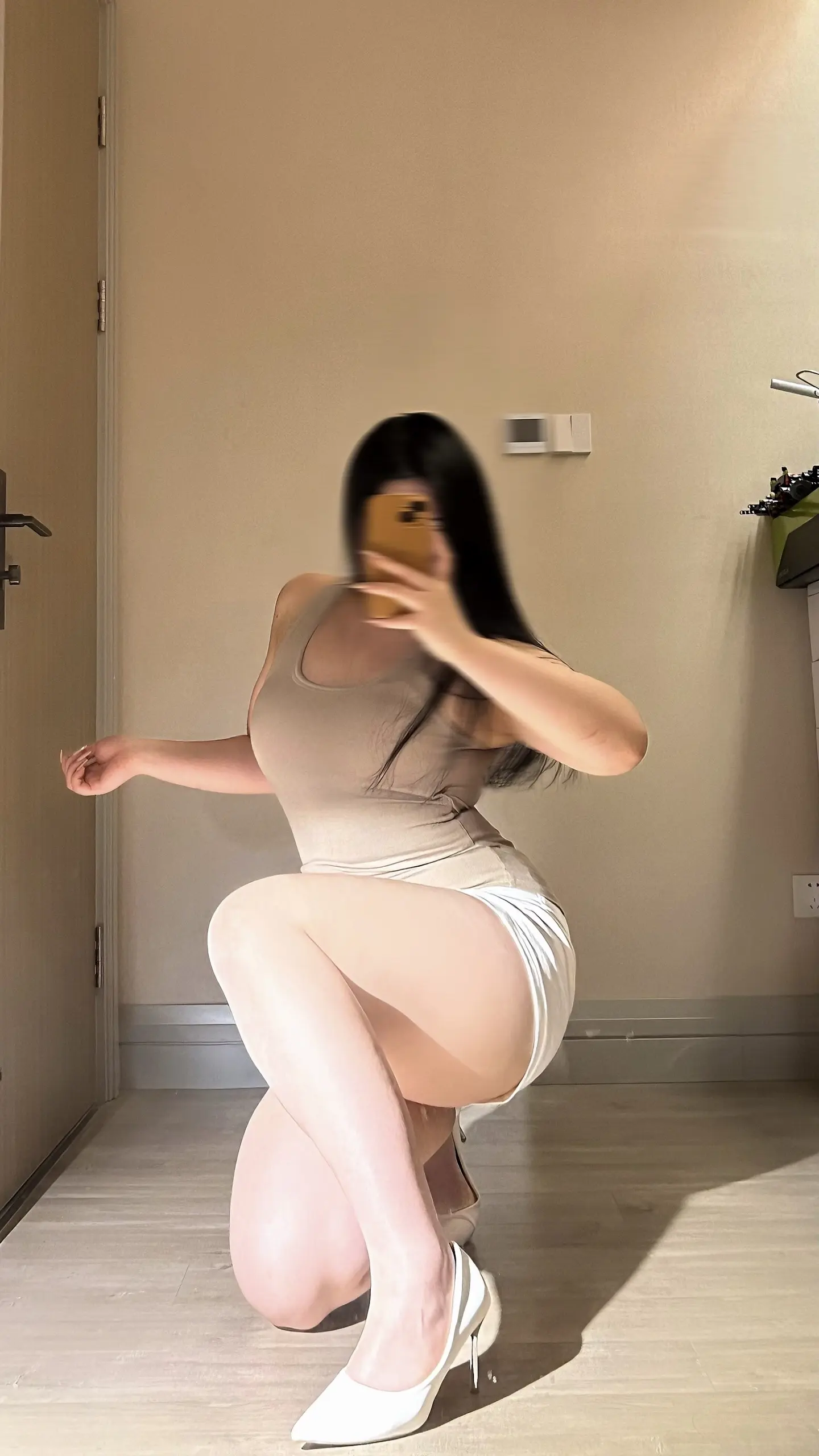 梨型身材 微胖女生 腿精 腰臀比 御姐