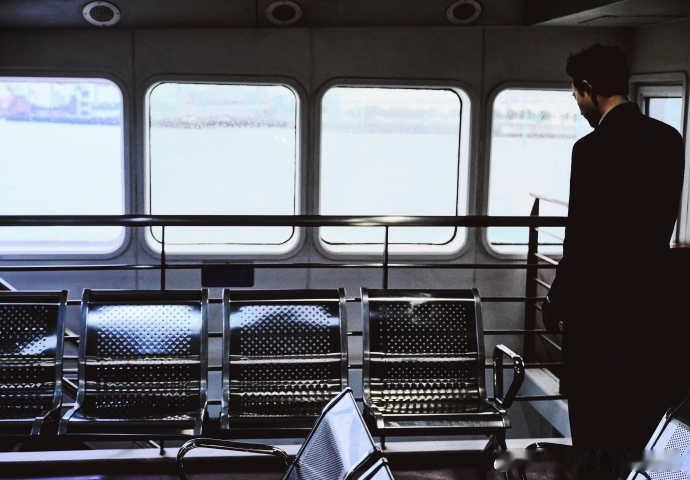 罗晋状态回春罗晋这状态简直帅麻了，完全内娱叔圈特别款，气质干净柔软真的让人很难不