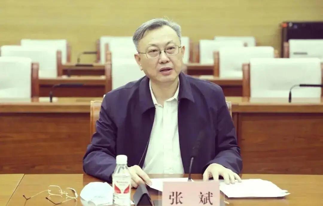 从接连被查看医疗领域反腐纵深推进

此番张斌被查，早有征兆，今年2月初，黑龙江省