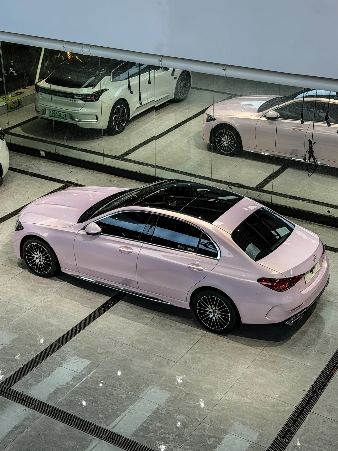 属于奔驰C御姐风，终于天庭来人换装了