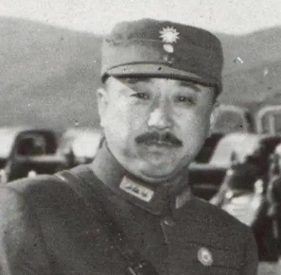 1949年，卫立煌为保85岁家母求助朱德，朱德深感棘手，转而请教毛主席。毛泽东看