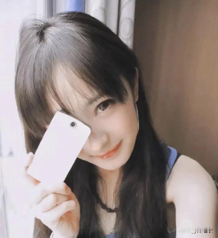 美貌没有得到优待，那一定是普女，因为现在好多人都喜欢拿妆后说颜值，这个本身就有点