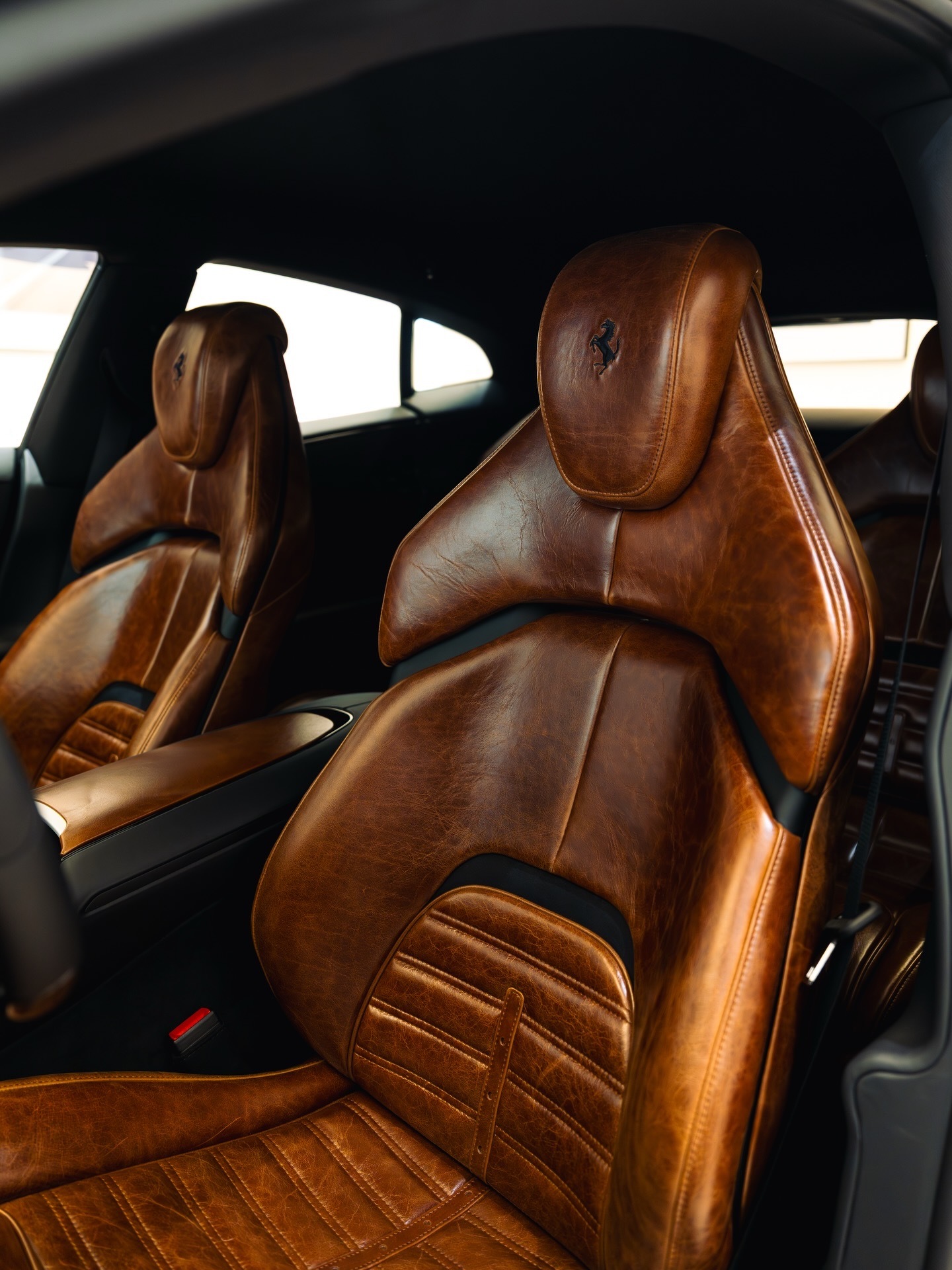 法拉利Purosangue TailorMade油漆：VerdeMasoniOp