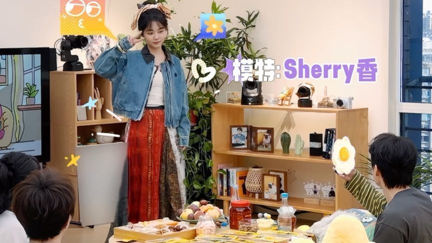刘学义评价李梦的雷霆穿搭：单看都行，合一起就很不行，但谭松韵穿着挺好看