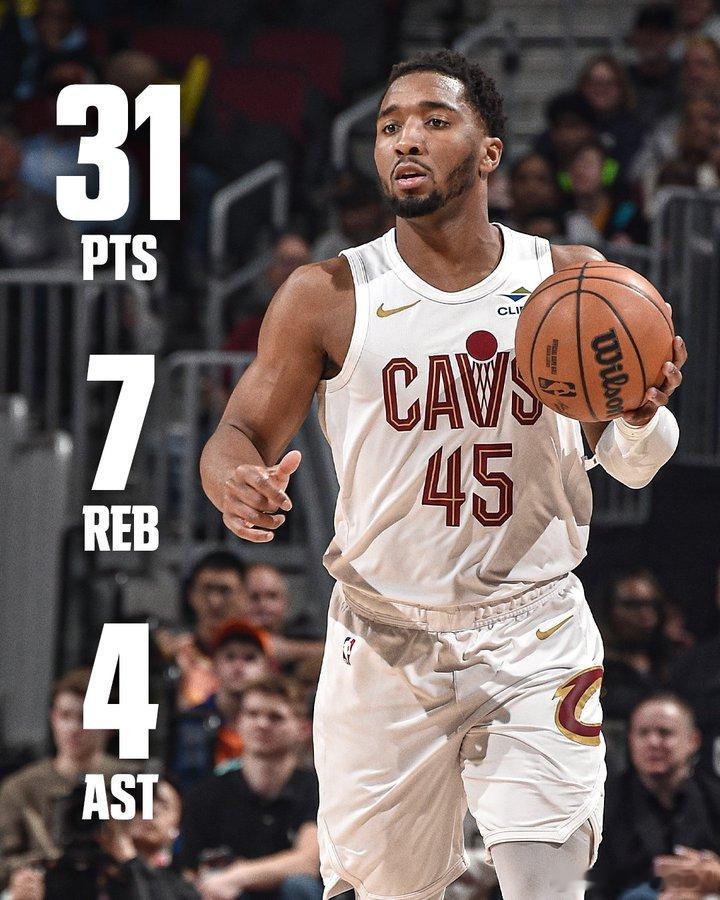 骑士逆转老鹰 第三节强势逆转，骑士122-116逆转老鹰取胜，米切尔发挥出色砍下