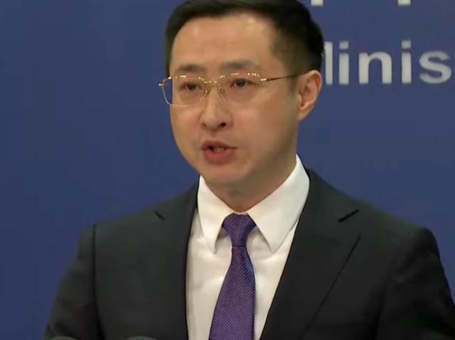 外交部突然宣布了!

10月15日，中方回应欧盟欲逼中企向欧企移交技术。

中国