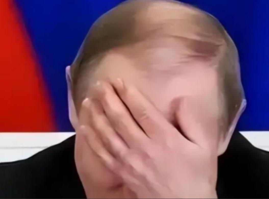 普京现在应该百感交集。他可能没料到，十年前卖给东方大国的S400防空系统，如今在