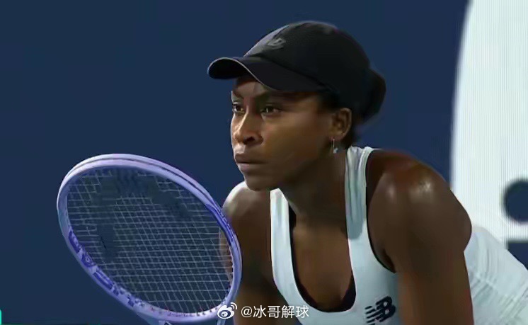 3月25日WTA迈阿密站1/4决赛，高芙6-3/1-6/6-3击败本西奇，连续4