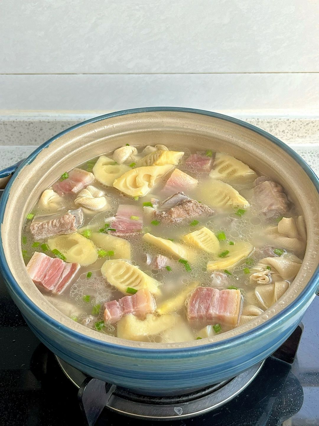 喝一口就好鲜好鲜！！🔥腌笃鲜🔥春天的味道！