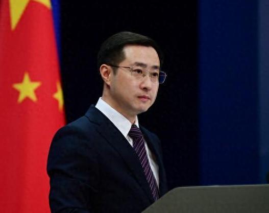 美国、欧洲都要求中国必须开放稀土市场让世界共享中国稀土的精加工提炼技术。那么问题