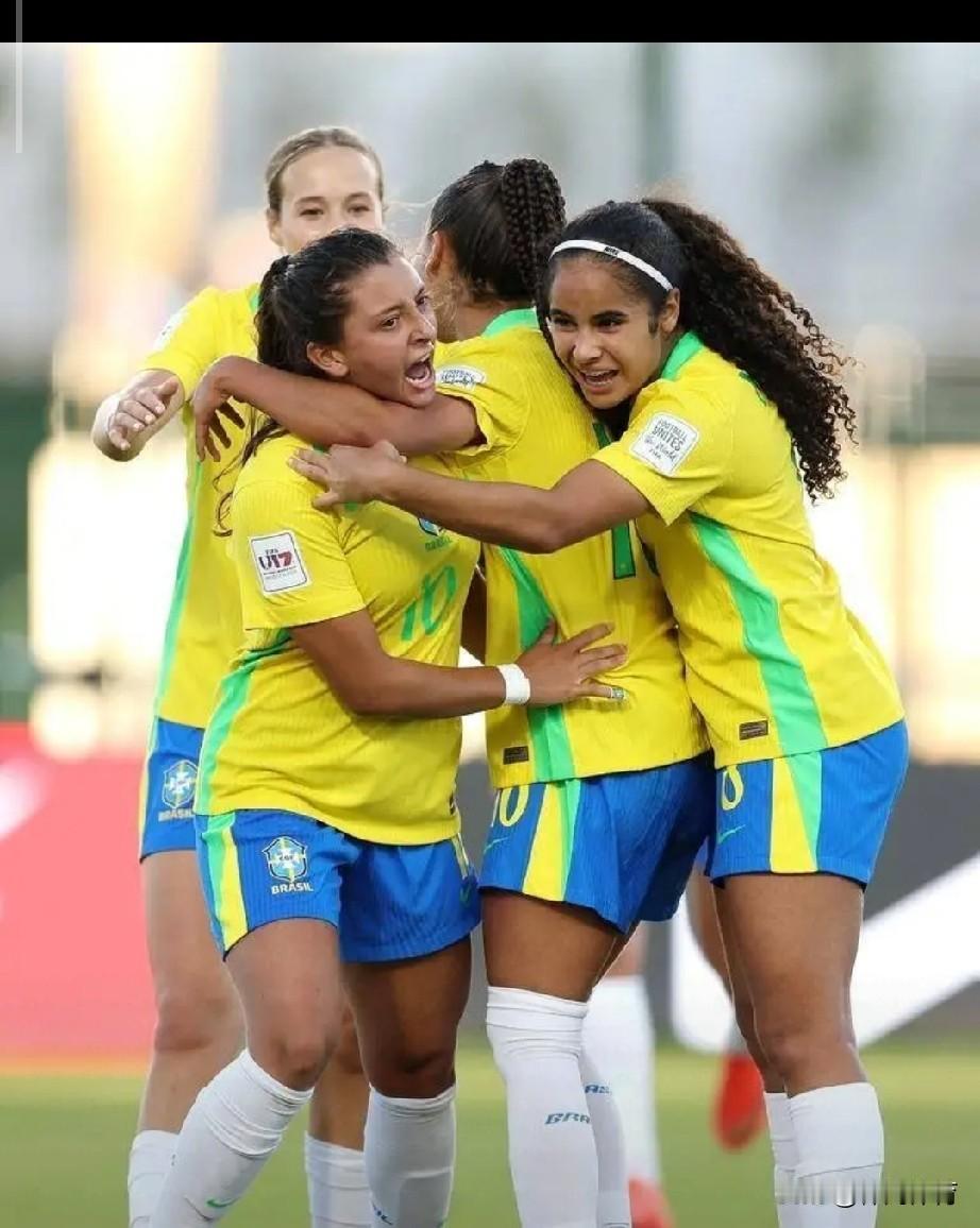 冷门之夜！U17女足世界杯16强硝烟四起，青年足坛格局迎来震荡
 
摩洛哥U17