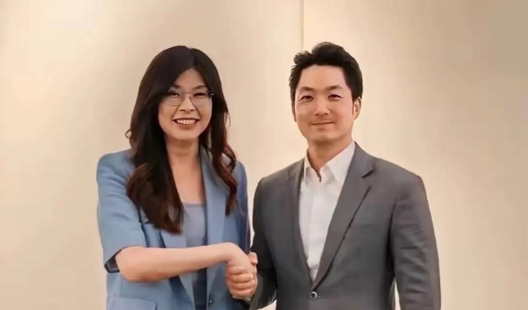 [浮云]蒋家第四代蒋万安明确表示出席11月1日的国民党全代会，赵少康受邀未到成焦