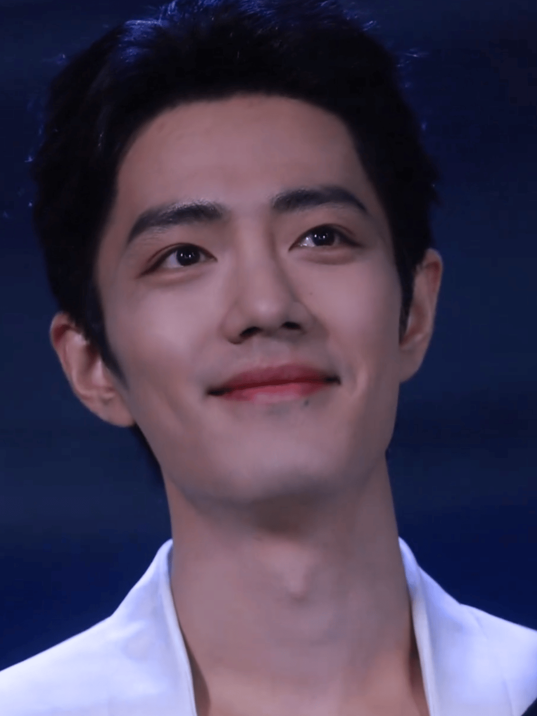 #陪肖战走花路# 晚安安🌙[月亮]❤️Perlo《Day by Day》 （来