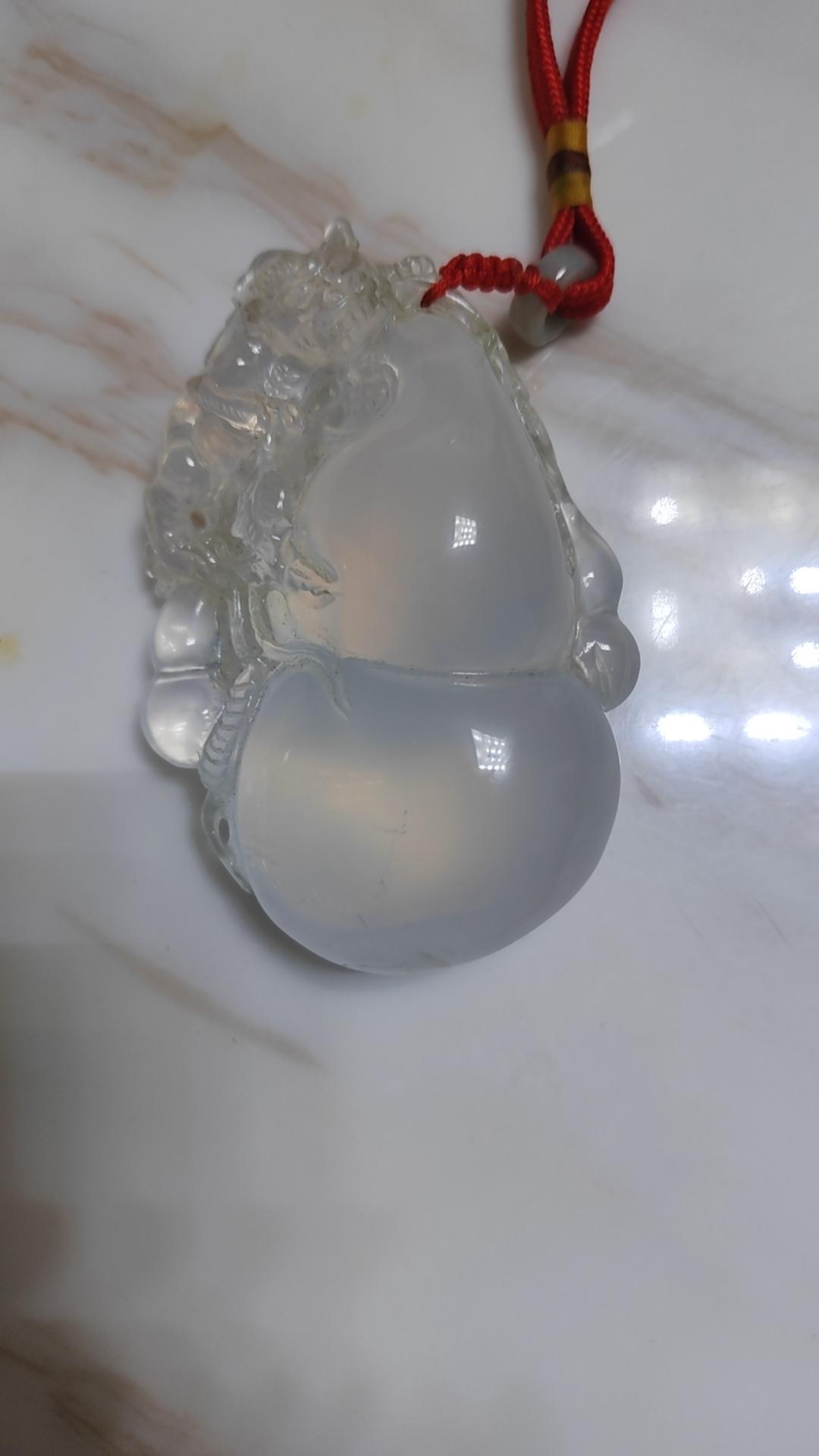 过分的善良真不是啥好事。我之前有个同事，就是不懂拒绝的主儿。别人让帮忙做个方案，