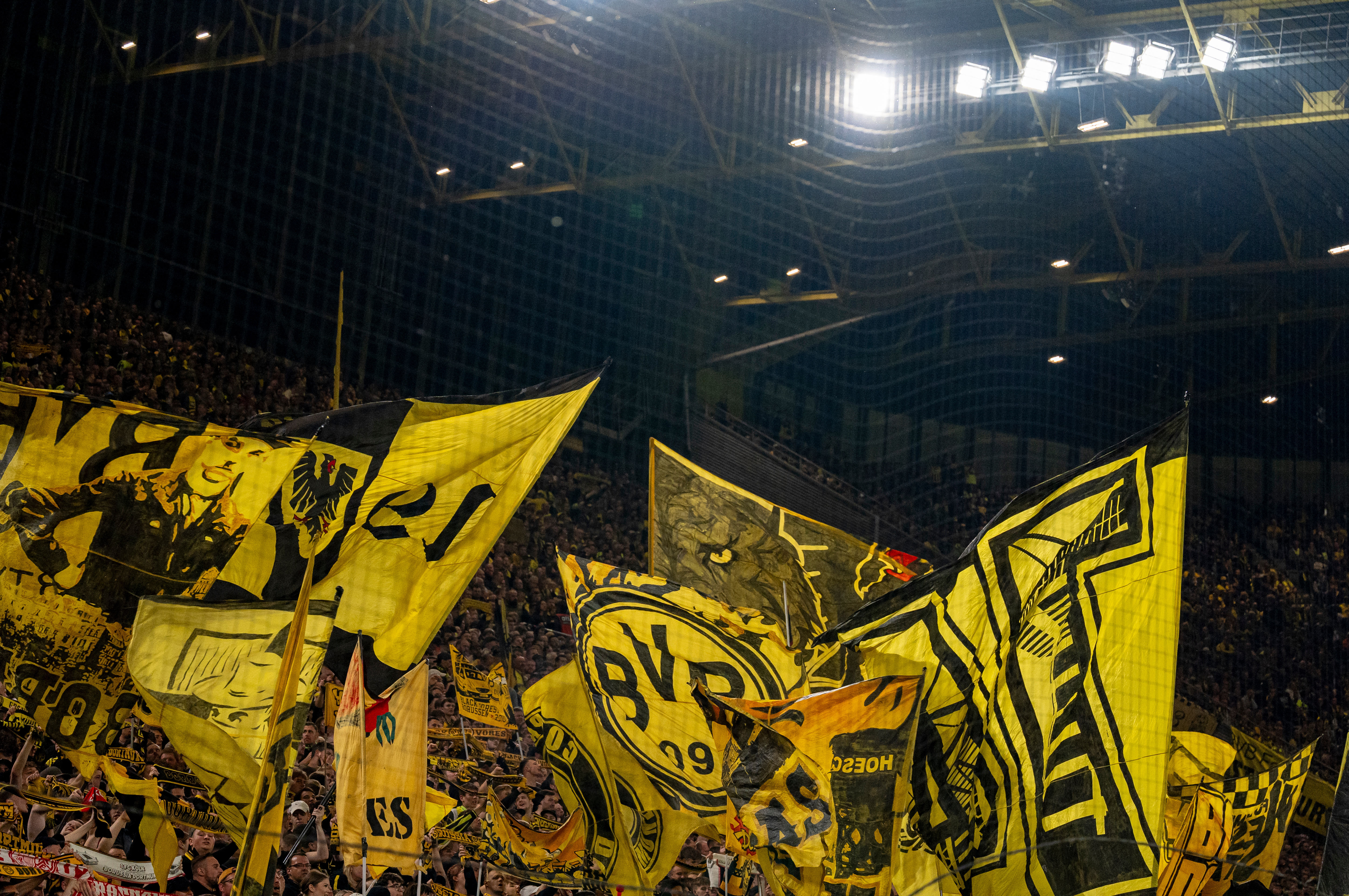 👋横久未见，甚是想念！💛🖤准备好迎接新赛季了嘛！hejabvb黄黑与共多特