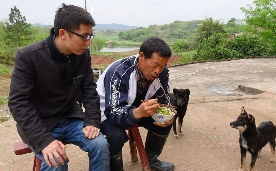 月入两万，房贷一万八，孩子还没生，钱包先空了。
这不是段子，是北上广深90后的日