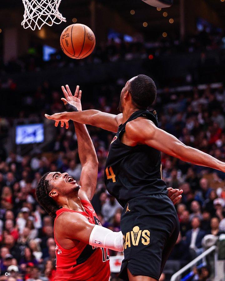 骑士猛龙G4两分钟7次漏判 NBA官方公布了骑士猛龙G4最后两分钟裁判报告，一共