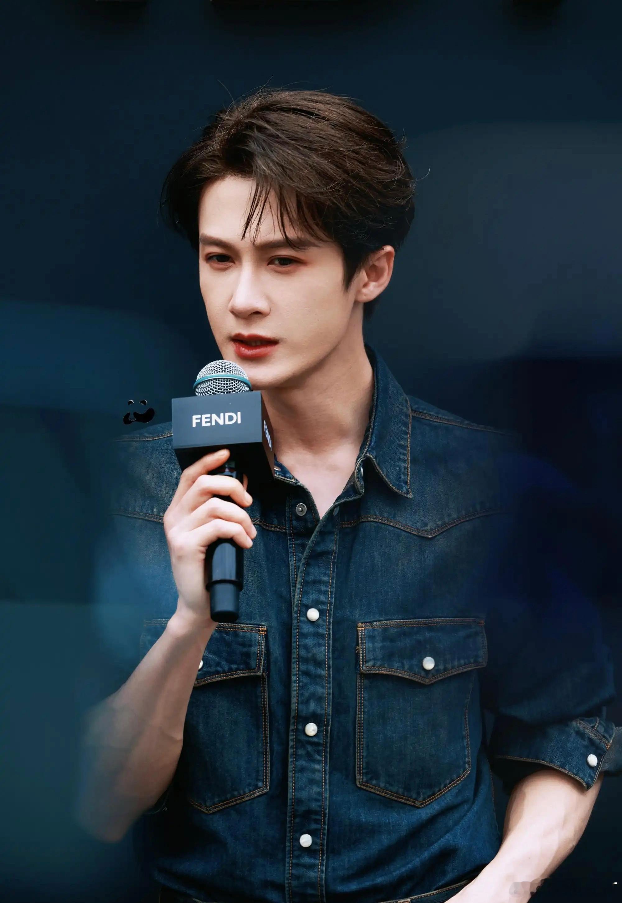 檀健次爱情有烟火李亦非  | 檀健次爱情有烟火 喜欢檀健次亮晶晶的大眼睛，喜欢檀