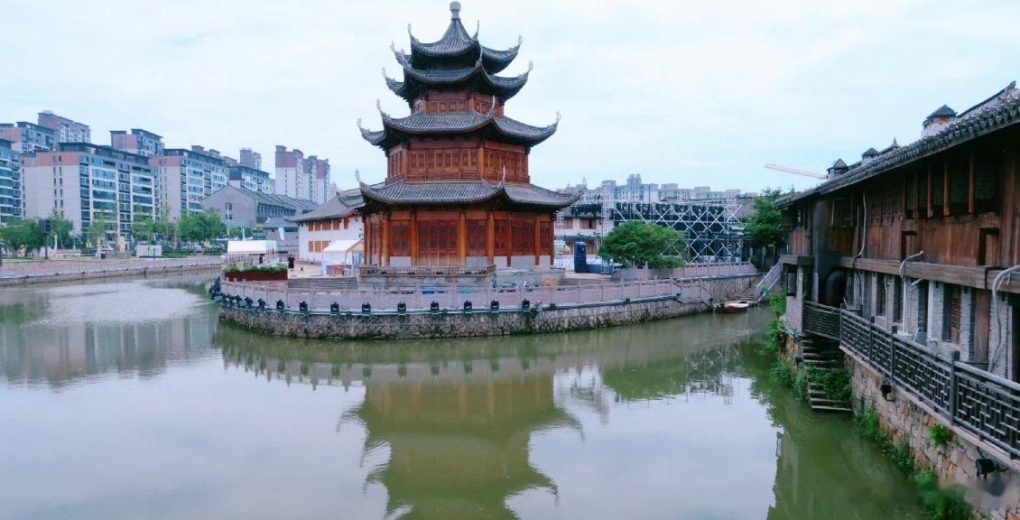 十里长街藏烟火 炎炎夏日，走一走老街，感受“一河两街”的历史文化商都水乡桥见世界