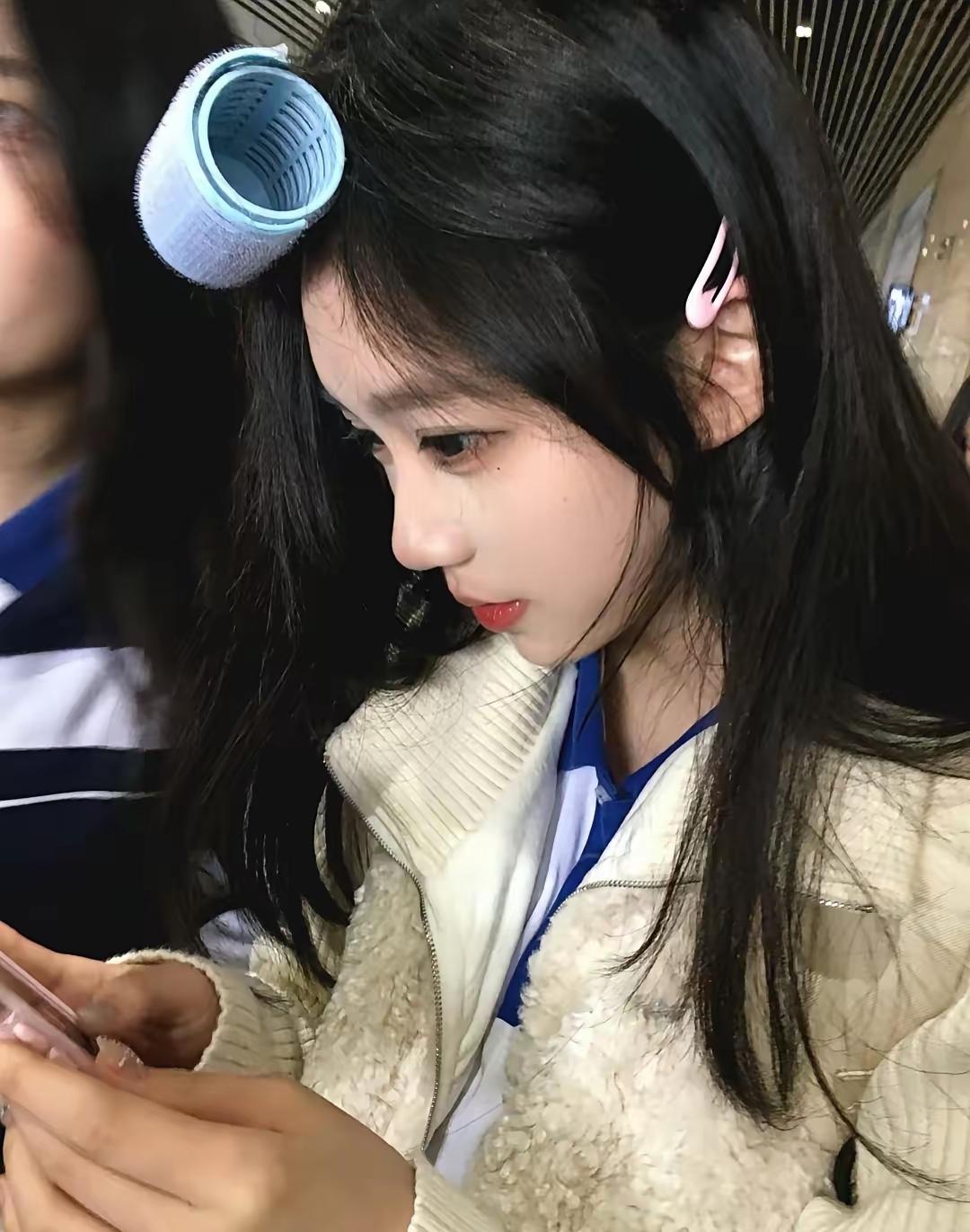现在越来越多的人意识到，生女儿千万千万不要太漂亮！
长的漂亮，基本上没一个过的幸