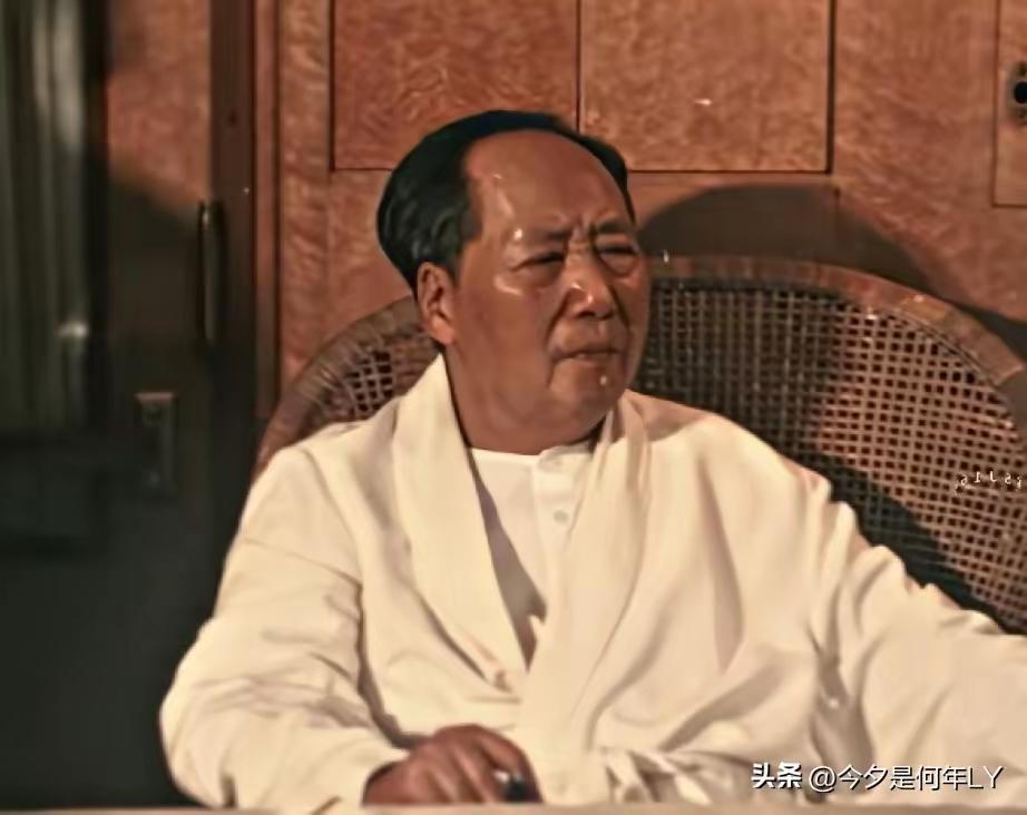 毛主席，中国人民心疼您！这盛世如您所愿，台湾一定回家！
 
每当看到今日中国，亿