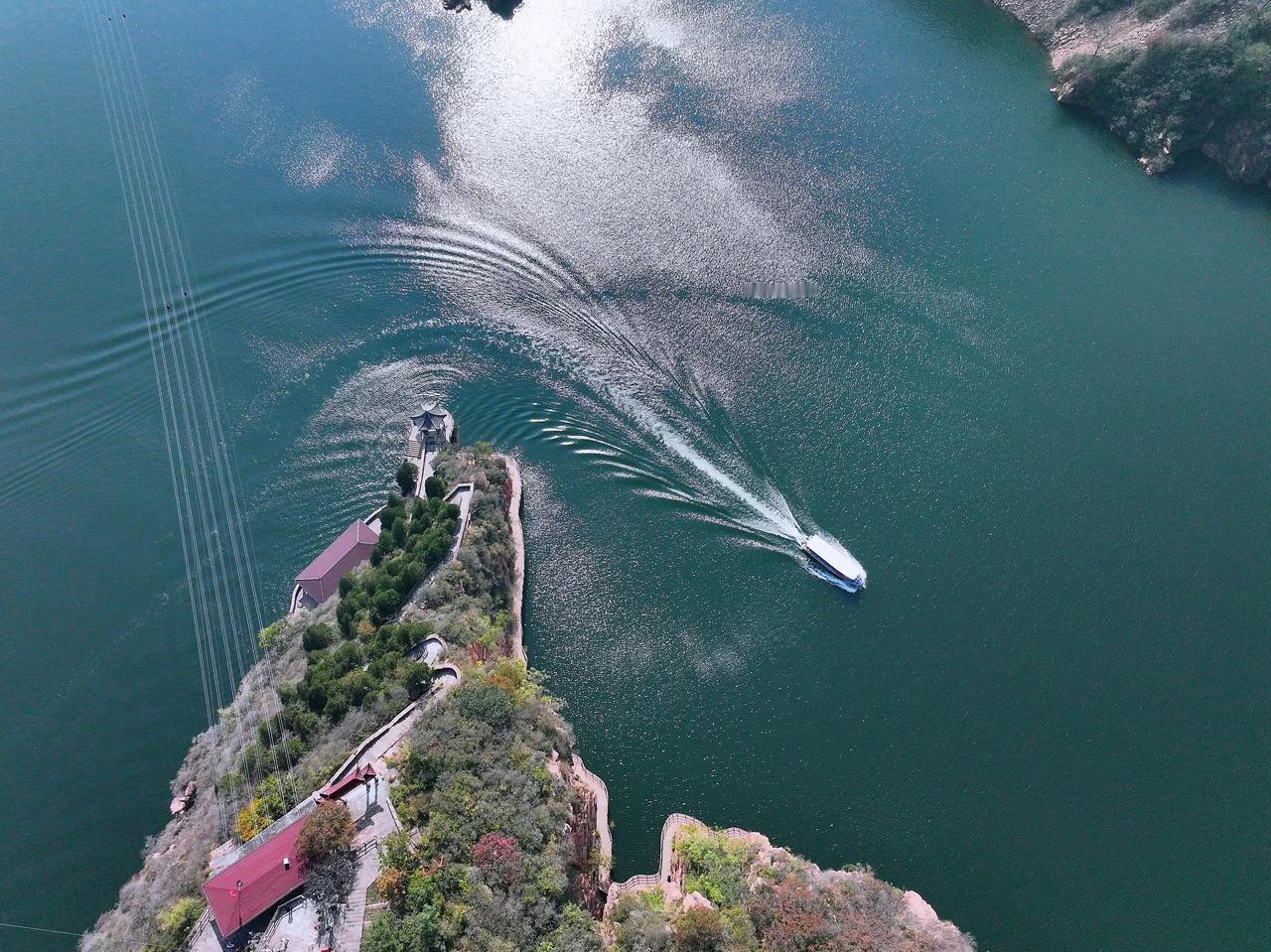 【邯郸京娘湖，太行明珠闪耀在华北大地】
最美之冀  共话最美家乡 到百里画廊才能