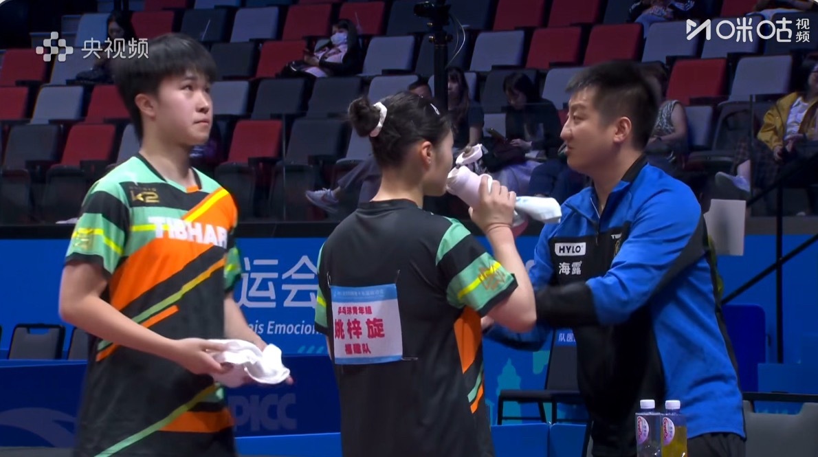 惠友0-3杰梓还有一次挑战机会 再不挑战可没机会了[嘻嘻] ​​​