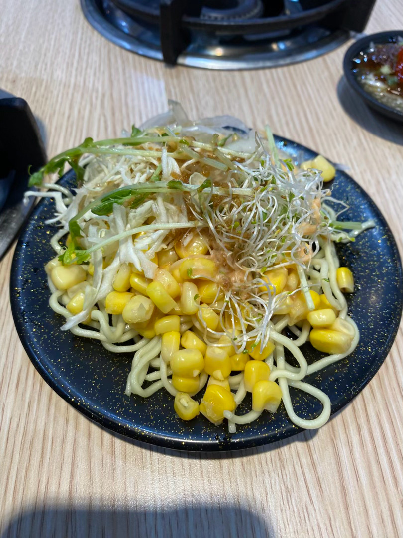 不可辜负的美食  ❤️吴倩自曝演赵默笙被骂到害怕演戏大家端午節快樂一個人的火鍋 