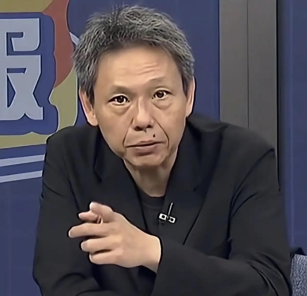 台海统一早已换了新路子，平时刷大家聊台海统一，话题永远绕不开两个选择，要么静待和