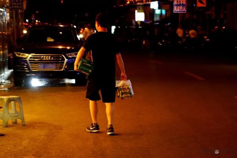 有时阴谋不可怕，阳谋才真的无解……

上周跟哥们一起喝酒说到了一件事，我这哥们就