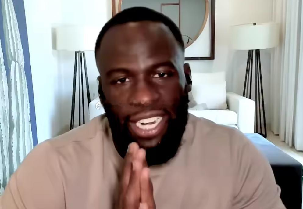 在最新一期《The Draymond Green Show》节目中，追梦谈到了尼