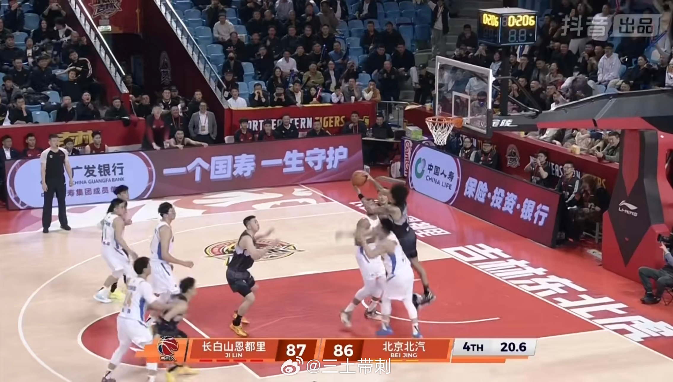 吉林男篮vs北京男篮琦琦这个罚球，8中0。。。 