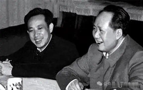 毛主席的总管家、日常秘书田家英